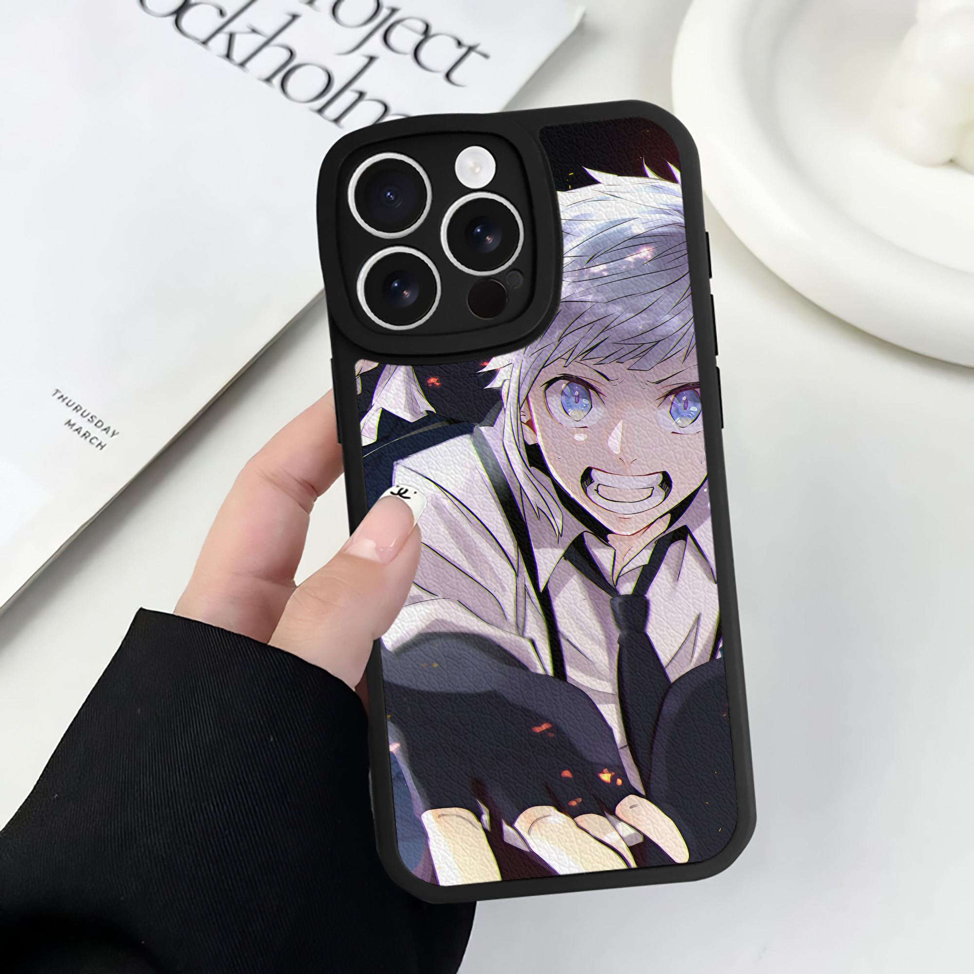 （画像用） 文豪ストレイドッグス Bungo Stray Dogs 【iPhone 16シリーズ対応】シリコンスマホケース（レザー調） 材質：シリコン
